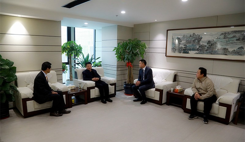 熊良虎会见日本康肯工程技术公司中村建 熊良虎会见日本康肯工程技术公司中村建