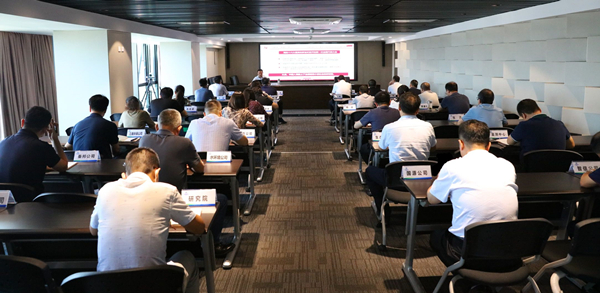 ʡ����ί����ί��ǽ����굳ʷ��ϵ�е���ר���鵽����BC������������ʷ