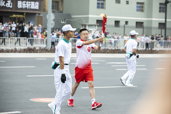 ����������BC������ְ������μ�ʮ���˻��洫�ݣ�
