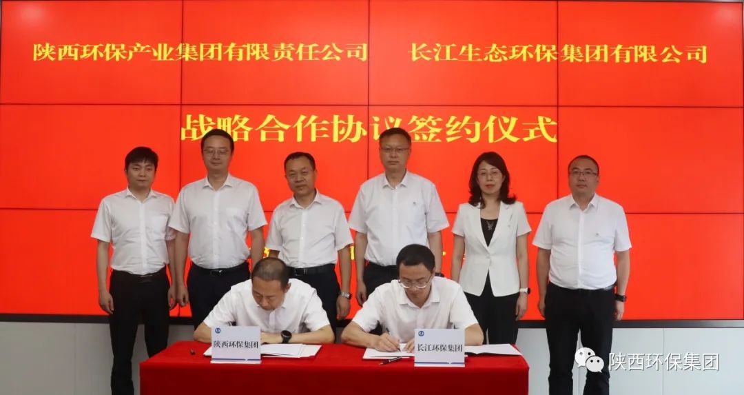 ����BC�������볤��BC������ǩ��ս��������̸
