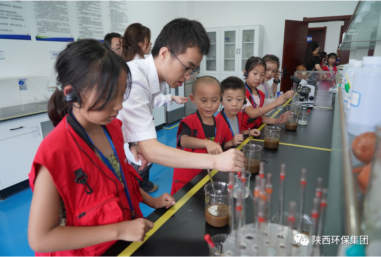ý�屨·��������ͯѧ���߽�����BC�����Ű�¹ԭˮ��̬���Ľ�������ˮ���������İ���